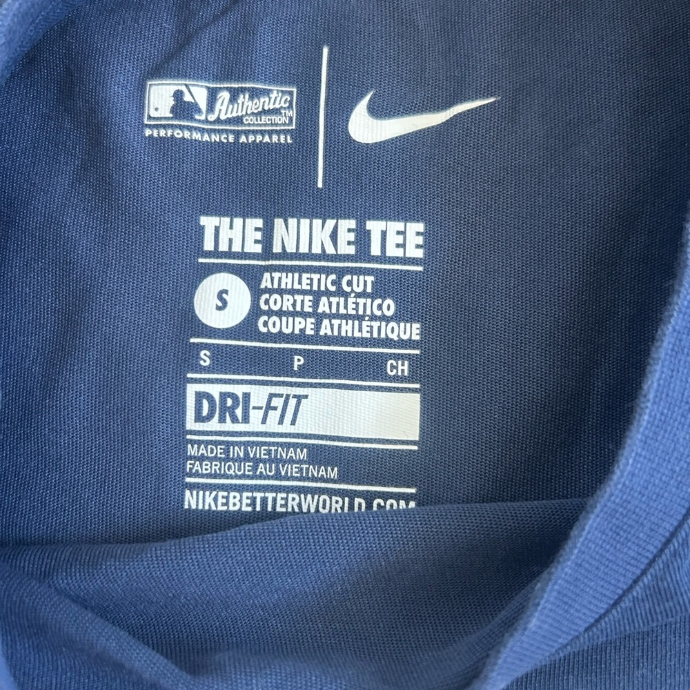 Nike Dri-Fit Minnesota Twins Tee - Navy and Red - Picture 4 of 6